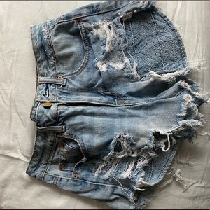 SOLD‼️‼️Jean High rise festival Shorts
